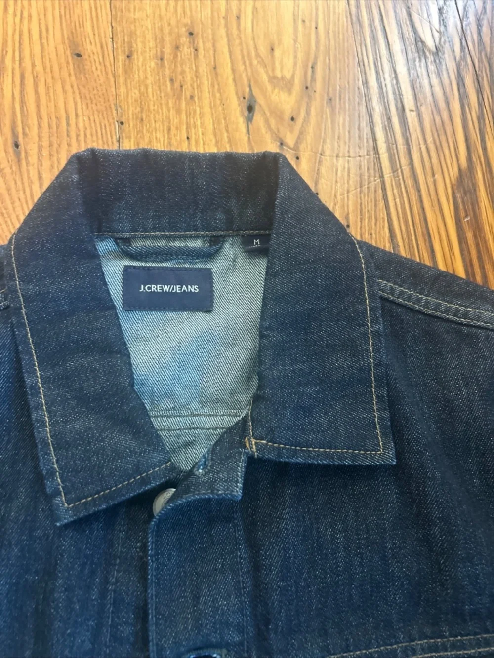J.Crew men’s denim jacket dark rinse size medium